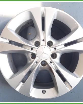 Cerchio Singolo in Lega Mercedes Classe C S205 SW
