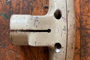 Supporto manubrio vespa faro basso