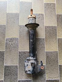 Coppia ammortizzatori anteriori Volvo 480