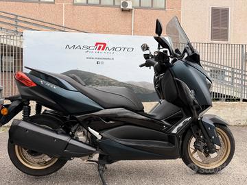 Yamaha X-Max 300 Tech Max