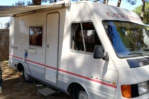 Noleggio piccolo motorhome 5 metri