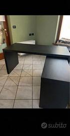 Scrivania Malm Ikea nera