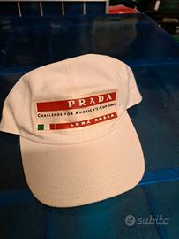Cappello Prada 