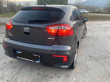 KIA Rio 4ª serie - 2016