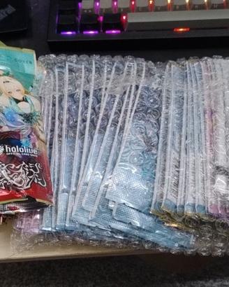 Scambi carte doppie Hololive Official TCG