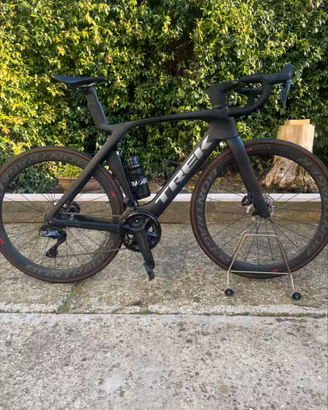 TREK MADONE TOP