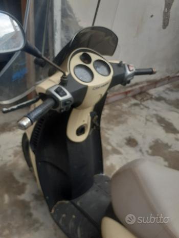 Piaggio Carnaby 250 - 2009