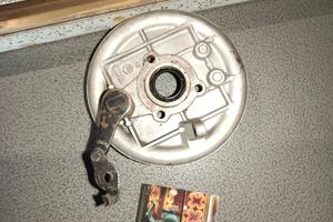 piatto ganasce posteriore vespa 50 special 125 pri