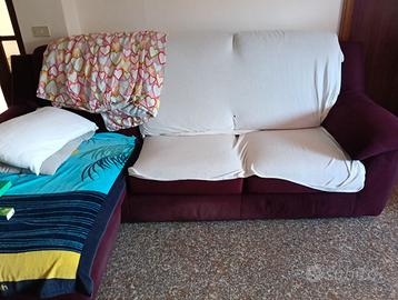 Camera matrimoniale bagno divano