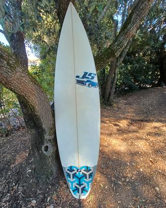 Surfboard