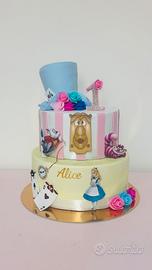 Torta alice nel paese delle meraviglie