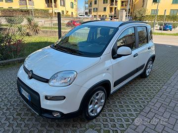 Fiat panda city life 1.0 hybrid 70 cv