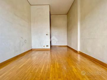 4 LOCALI A CROCETTA DEL MONTELLO