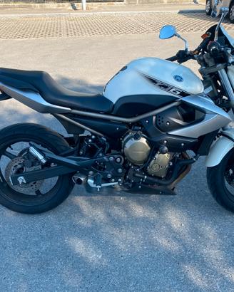 Moto xj6