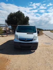 Opel Vivaro 2.5 CDTI VERSIONE 29 145CV 2010