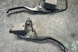 Pompe freno F12 buona + da revisionare