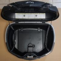 Yamaha FZ6 bauletto  Givi e staffe 