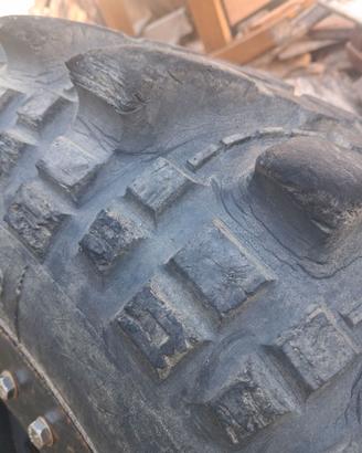 Cerchi e gomme