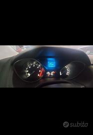 Ford Focus Titanium (Targa: EP872AY) – Berlina 5 p