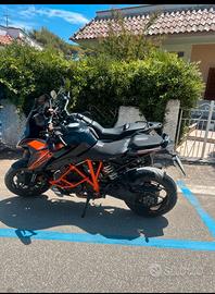 Ktm superduke gt 1290