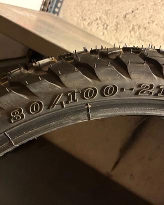 Gomme nuove originali per Suzuki 400 DRZ 4S 2026
