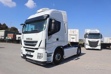 IVECO STRALIS 460 TRATTORE STRADALE CON IMPIANTO