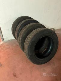 Pneumatici Michelin Scorpion 215/65/r17