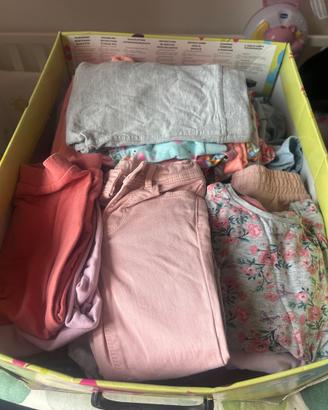 Scatolone vestiti bambina (2-4anni)