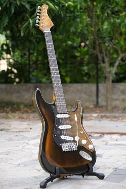 Chitarra elettrica modello Stratocaster