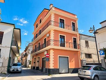 DUPLEX 140 MQ CON DUE TERRAZZI-BELLONA