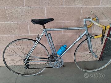 Bicicletta Ganna da corsa