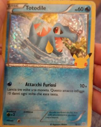 carta pokemon Totodile 25 anniversario