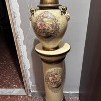 Vaso colonna e portafiori via Veneto
