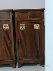 Comodini vetrinetta specchio antico