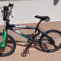 Bici BMX freestyle Montana