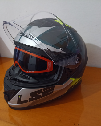 Casco LS2 NUOVO CON SCONTRINO IN GARANZIA