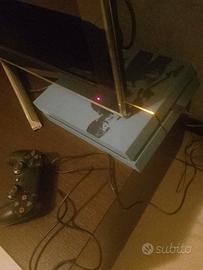PS4 500 GB IN GARANZIA +Joypad Cavi e 4 giochi 