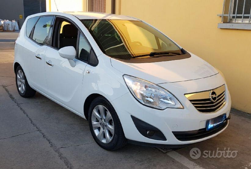 OPEL Meriva 2ª serie