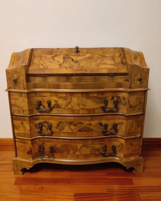 comò in legno 