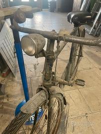 Bicicletta a bacchetta vintage