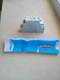 RELÉ CON TIMER FINDER SERIE 80