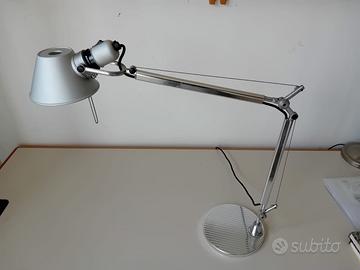 lampada da tavolo Artemide Tolomeo