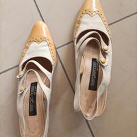 Décolleté con cinturini Sergio Rossi 