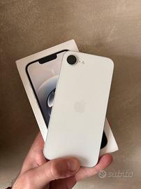 Apple iPhone 16e 256GB WHITE 70 CICLI DI RICARICA