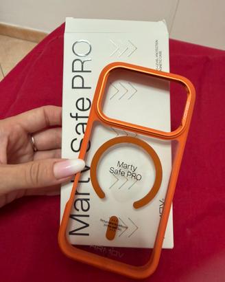 Cover arancione per  iphone 17 pro marty safe pro