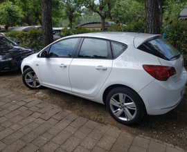 Auto Astra J benzina/gpl