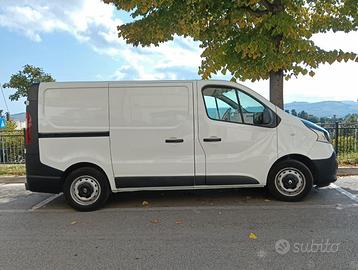 Renault trafic 1.6 tdi 130 hp