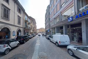 Ampio bilocale con balcone - Vigevano