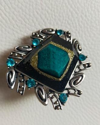 Anello vintage particolare 