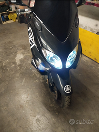 Yamaha Tmax